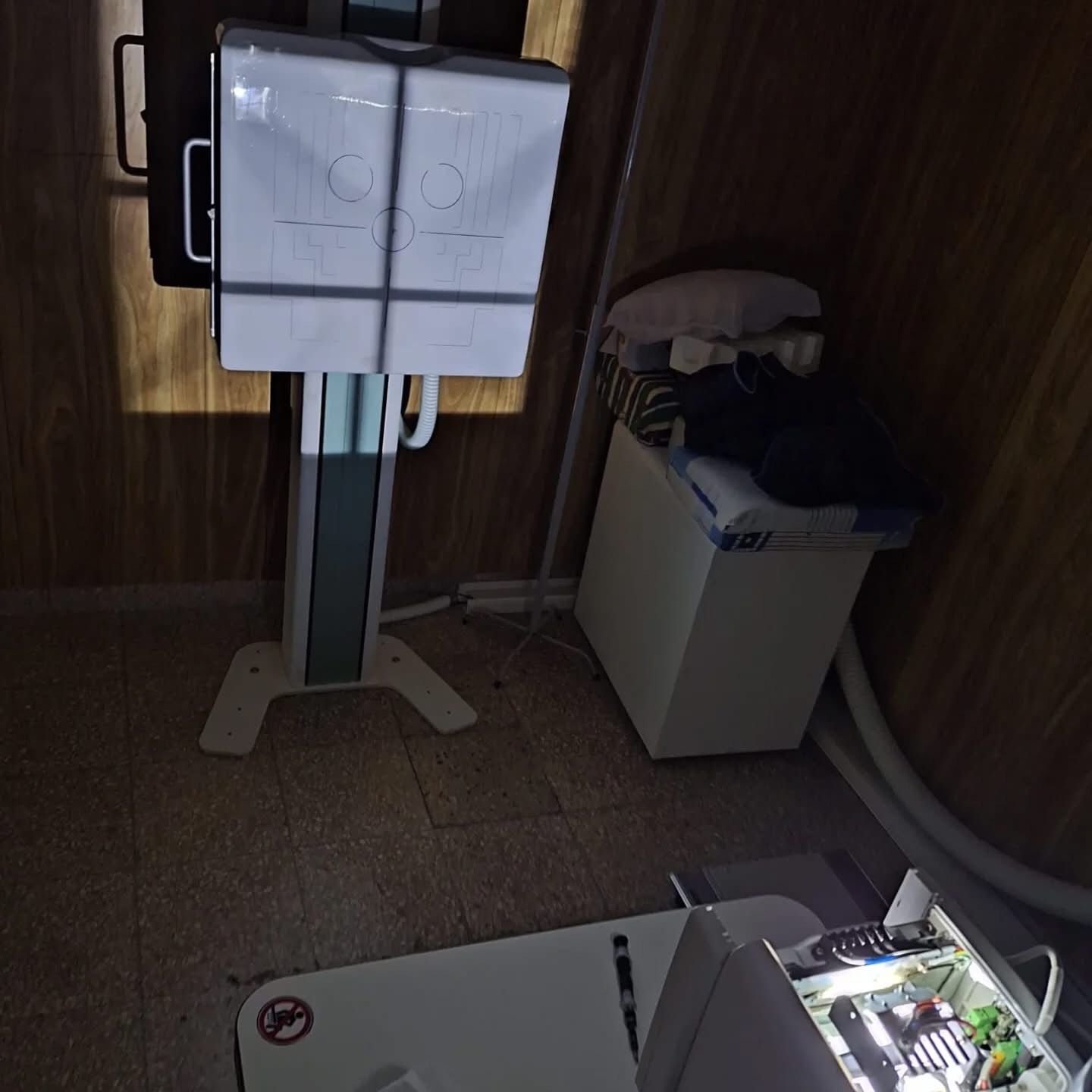 Reparación del colimador de Rayos X